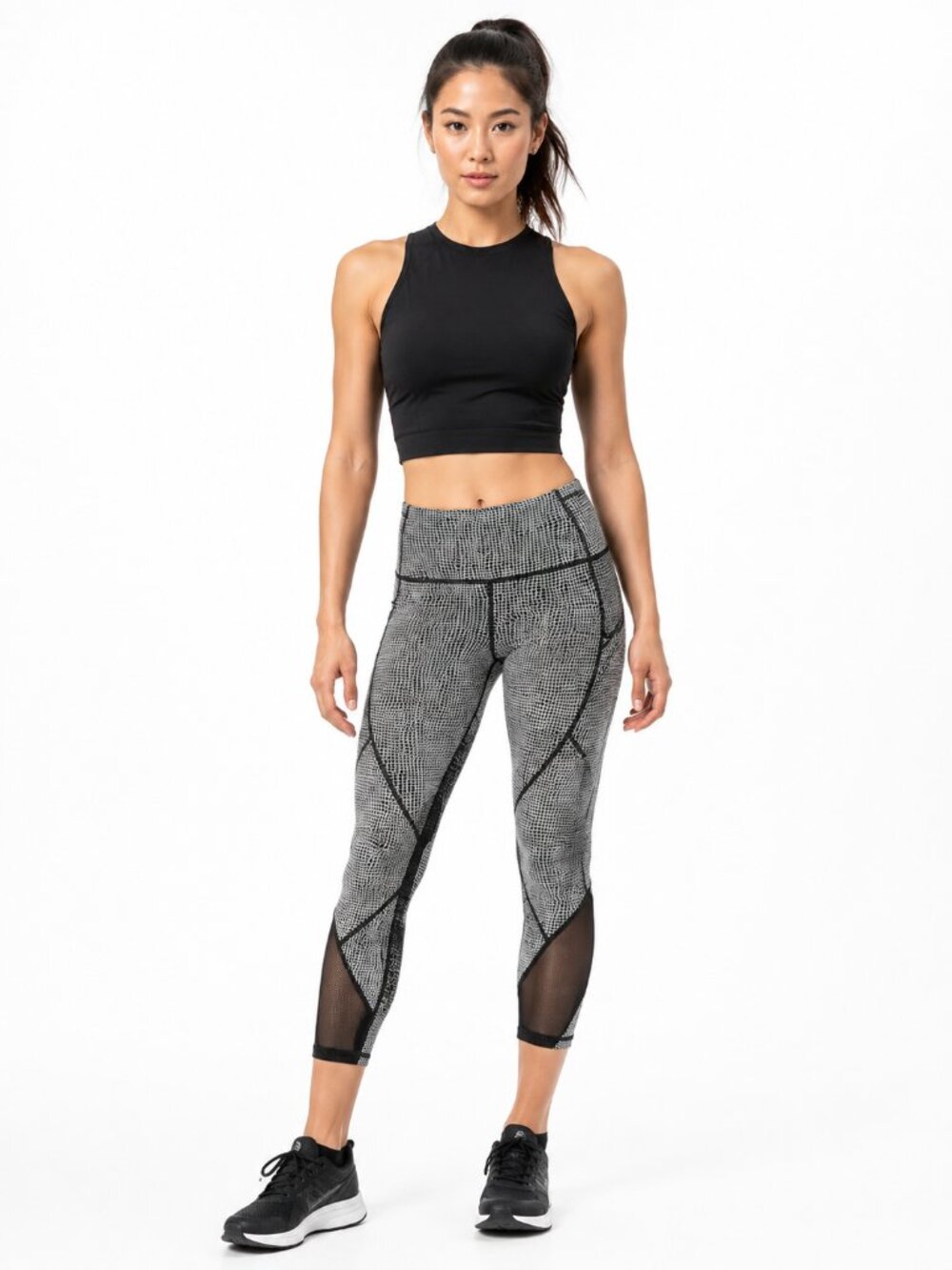 Lululemon Outrun Tight Fall Net Black White Running Leggings Size 6